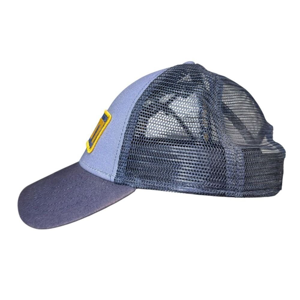 YETI Logo Badge Trucker Hat SnapBack Adjustable Blue - Picture 2 of 5
